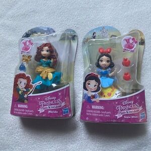 Disney Princess Little Kingdom Merida and Snow White Figures